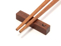 Essstäbchenablage MOON Granadillo -Japanisches Geschirr Rabatt essstaebchenablage moon granadillo 1